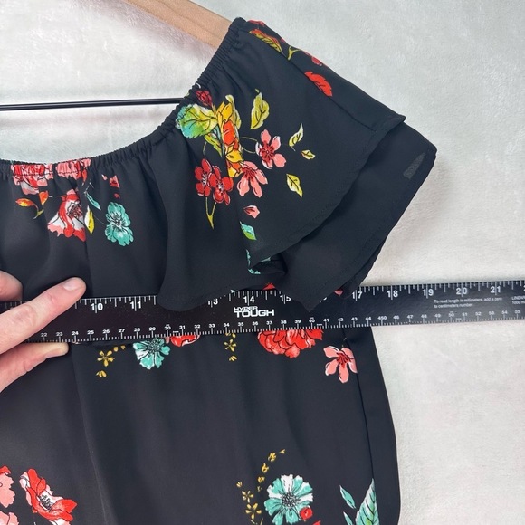 Xhilaration Black Floral Print Ruffle Neck Short Sleeve Off Shoulder Top Size Sm - Picture 9 of 11